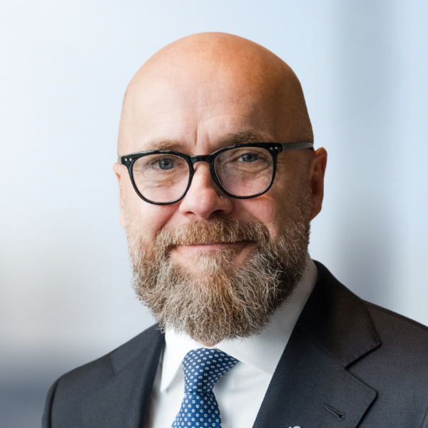 Robert Kagan
